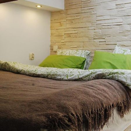 Bed & Breakfast Sielce Warszawa Chelmska Kültér fotó